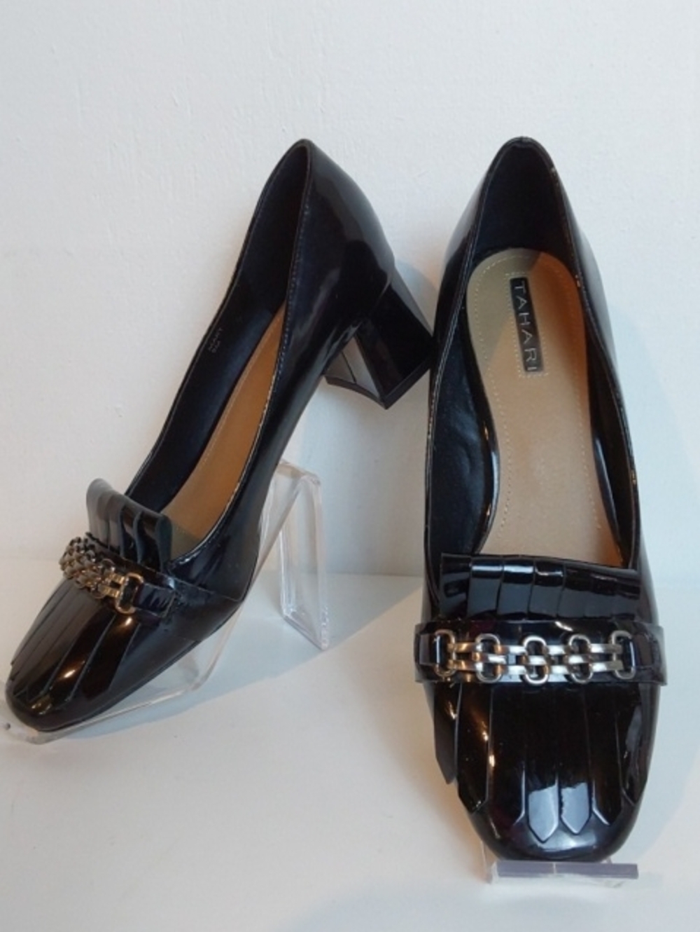 Tahari| Black Patent Shiny Chain-Trim Kiltie Loafer Mary Block Heels Mod Sz.9M